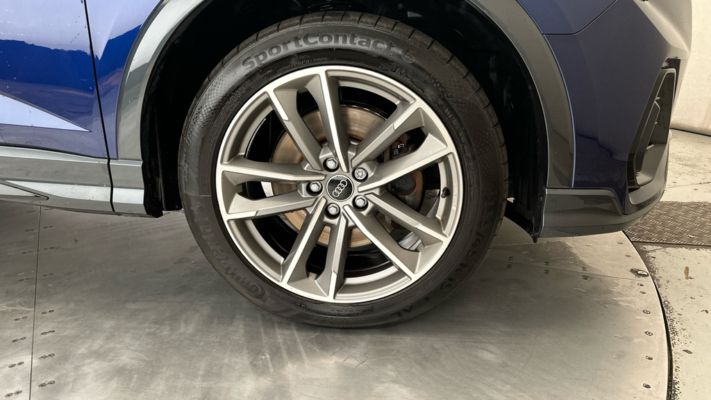 Audi Q3 Diesel Blue #26