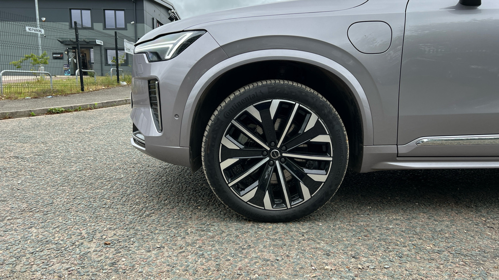 Volvo XC90 Ultra Blue #21