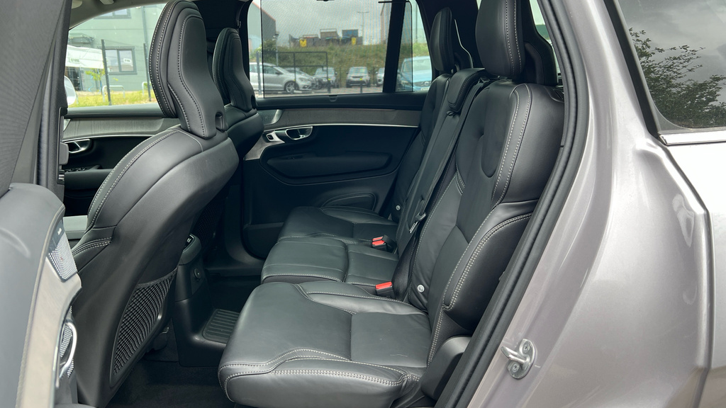 Volvo XC90 Ultra Blue #17