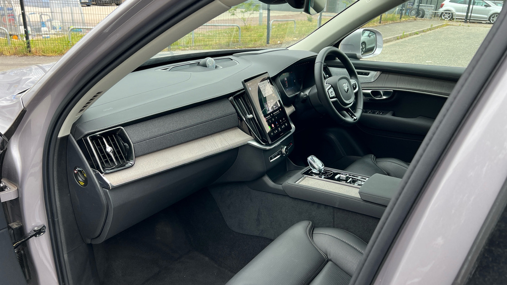 Volvo XC90 Ultra Blue #10