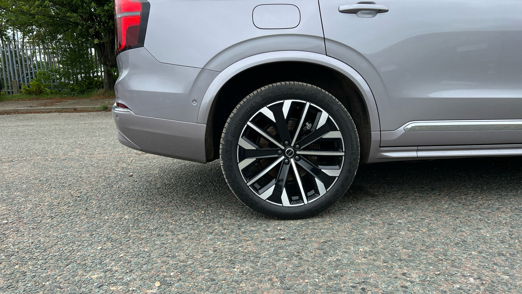 Volvo XC90 Ultra Blue #22
