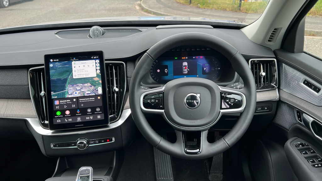 Volvo XC90 Ultra Blue #26