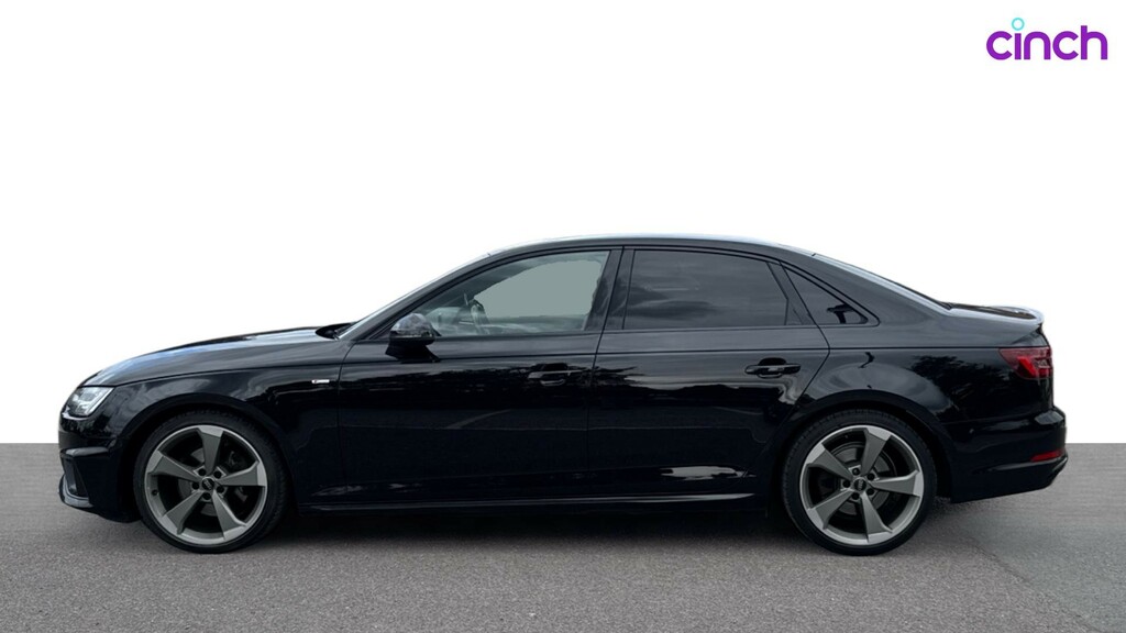 Audi A4 2.0 Tdi Black Edition Tech Pack White #6