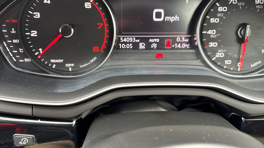 Audi A4 2.0 Tdi Black Edition Tech Pack White #34