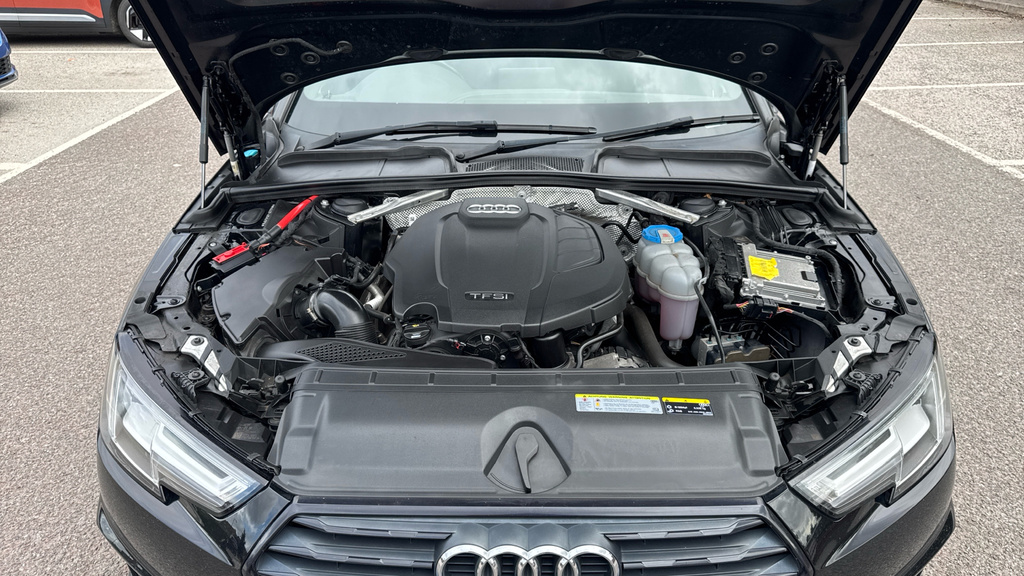 Audi A4 2.0 Tdi Black Edition Tech Pack White #16