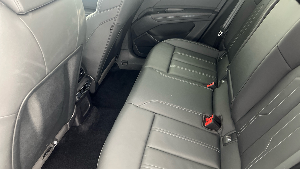 Audi Q4 E Tron S Line Black #24
