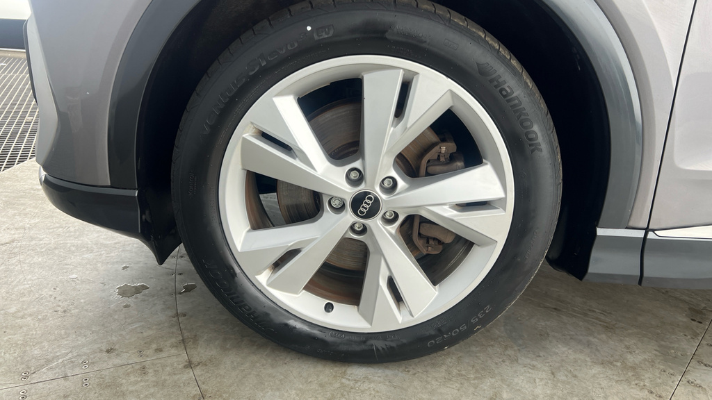 Audi Q4 E Tron S Line Black #26