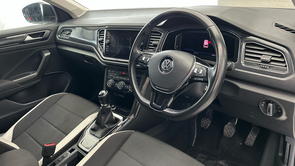 Volkswagen T-Roc Hatchback Silver #11
