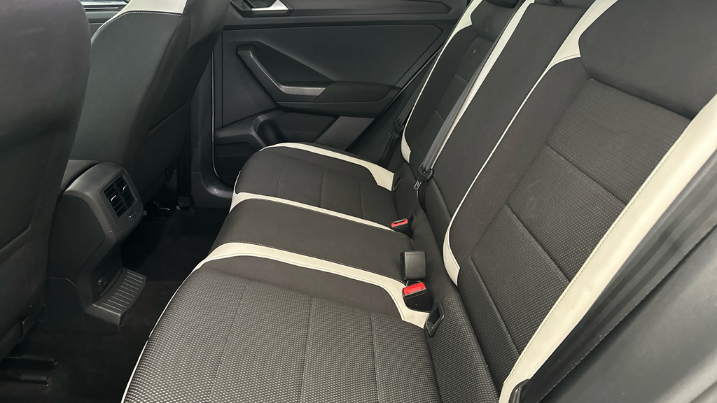 Volkswagen T-Roc Hatchback Silver #18