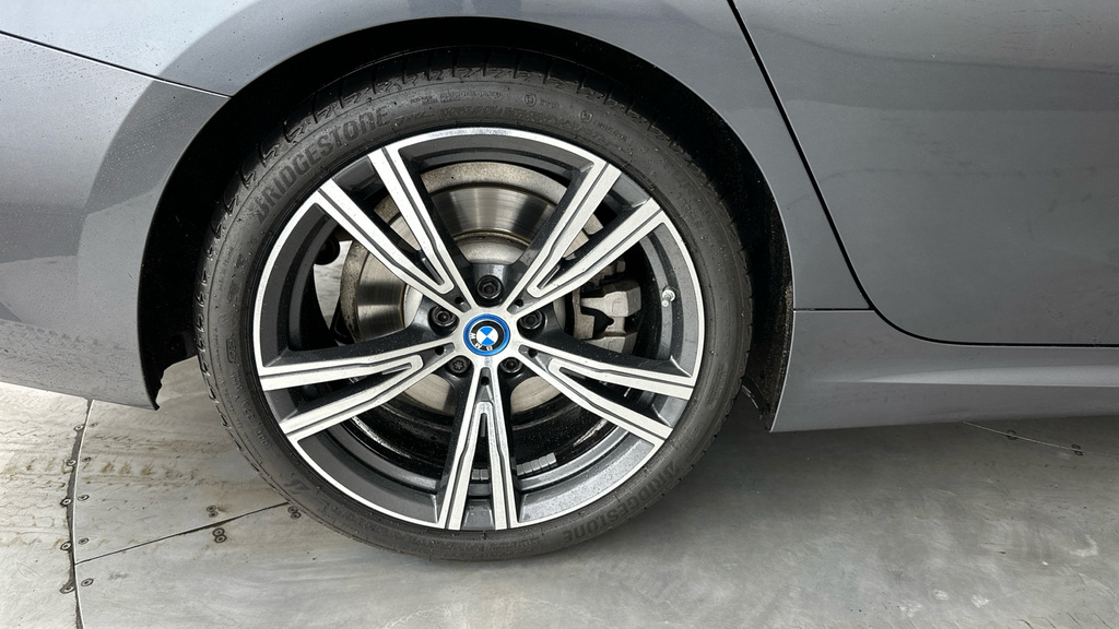 BMW 3 Series 330E Xdrive M Sport Step Black #27