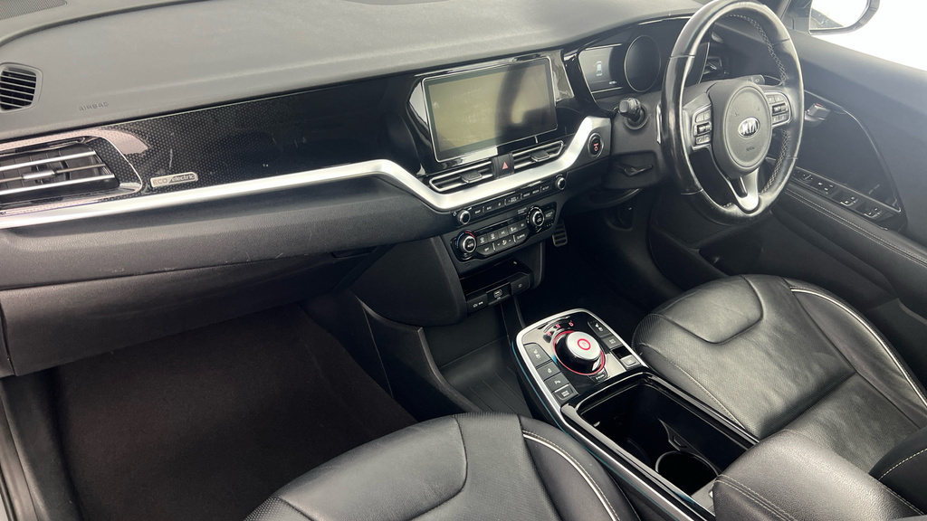 Kia e-Niro 3 Silver #14