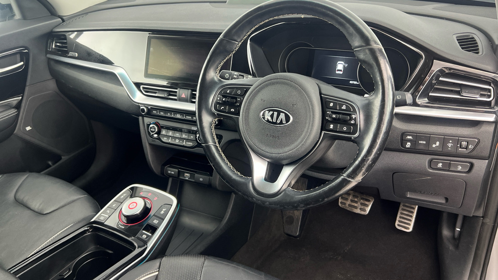 Kia e-Niro 3 Silver #9