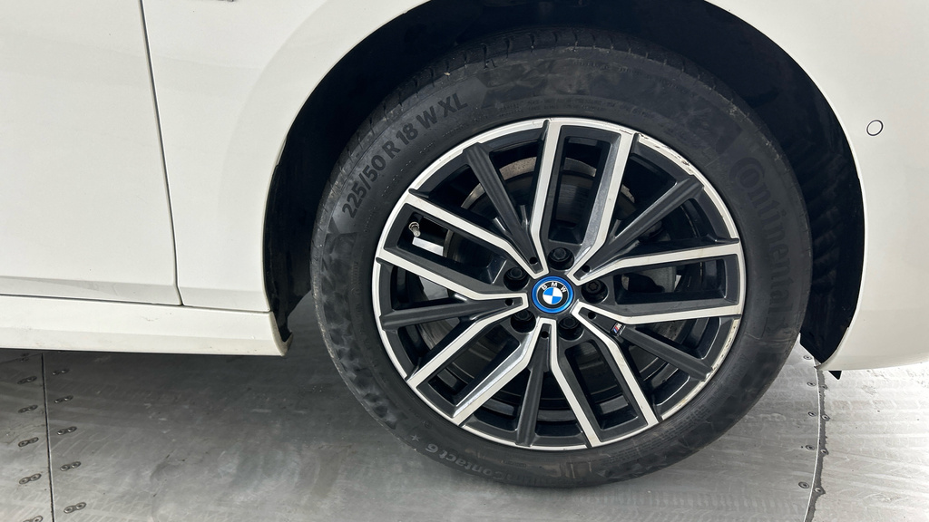 BMW 2 Series Active Tourer Mpv Green #29