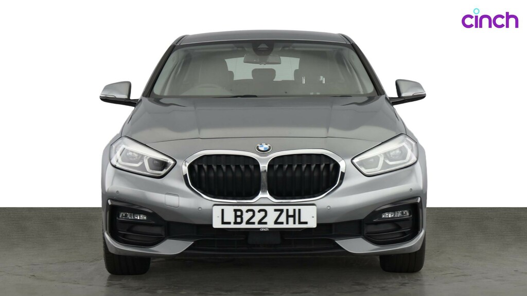 BMW 1 Series Sport White #8