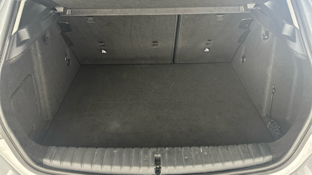 BMW 1 Series Sport White #22