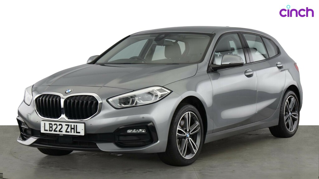 BMW 1 Series Sport White #7