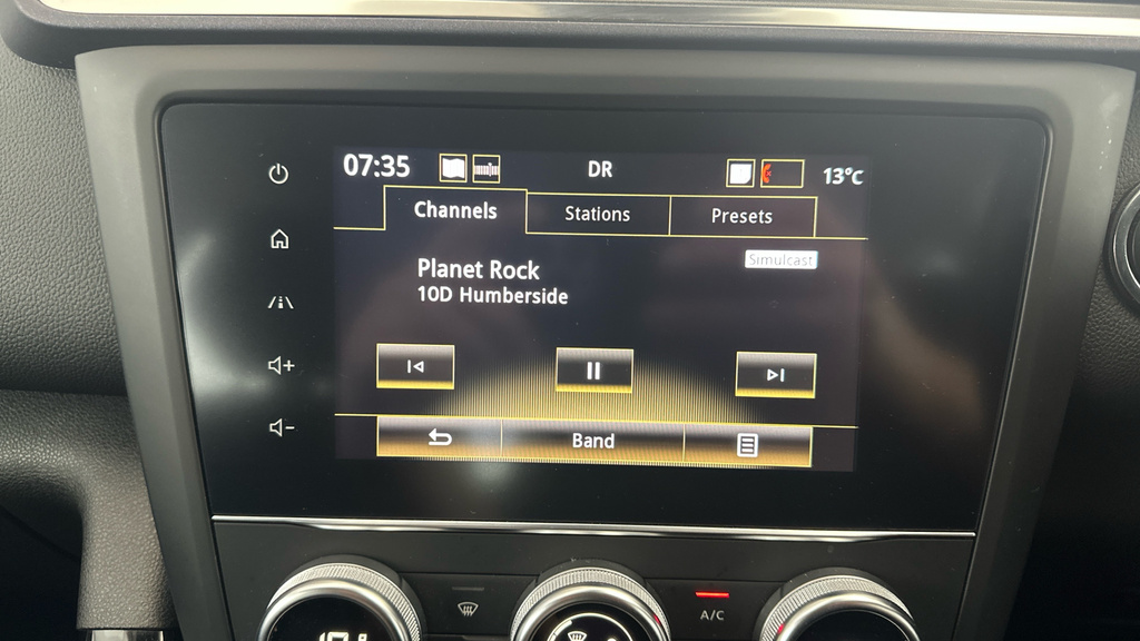 Renault Kadjar Iconic Blue #17