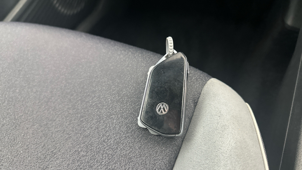 Volkswagen ID.3 Hatchback Silver #30