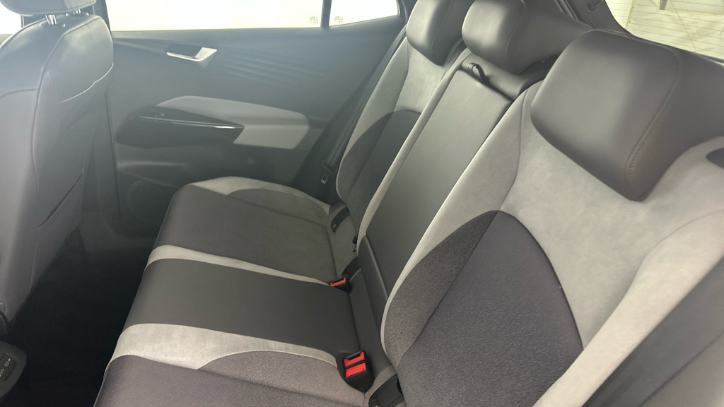 Volkswagen ID.3 Hatchback Silver #22