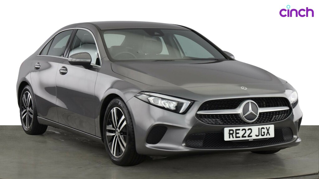 Mercedes-Benz A Class A250e Amg Line Premium Plus Night Edition White #1