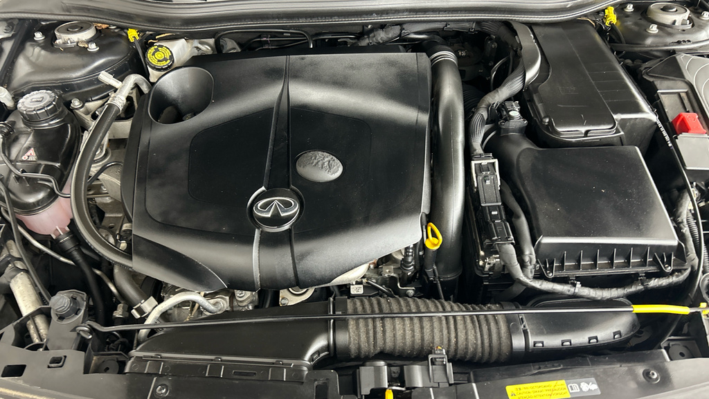 Infiniti QX30 Luxe Tech D Grey #23