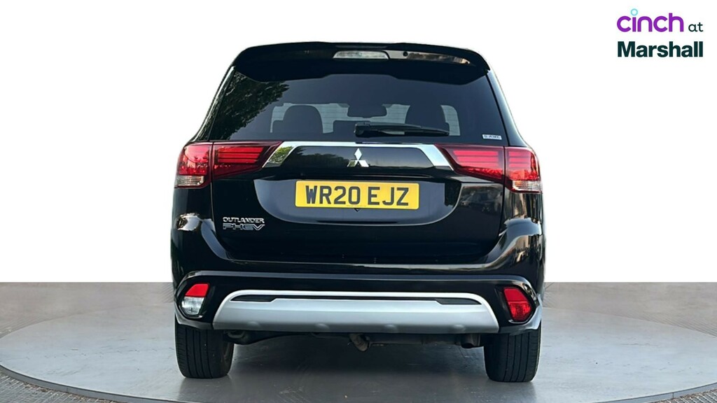Mitsubishi Outlander Exceed #4