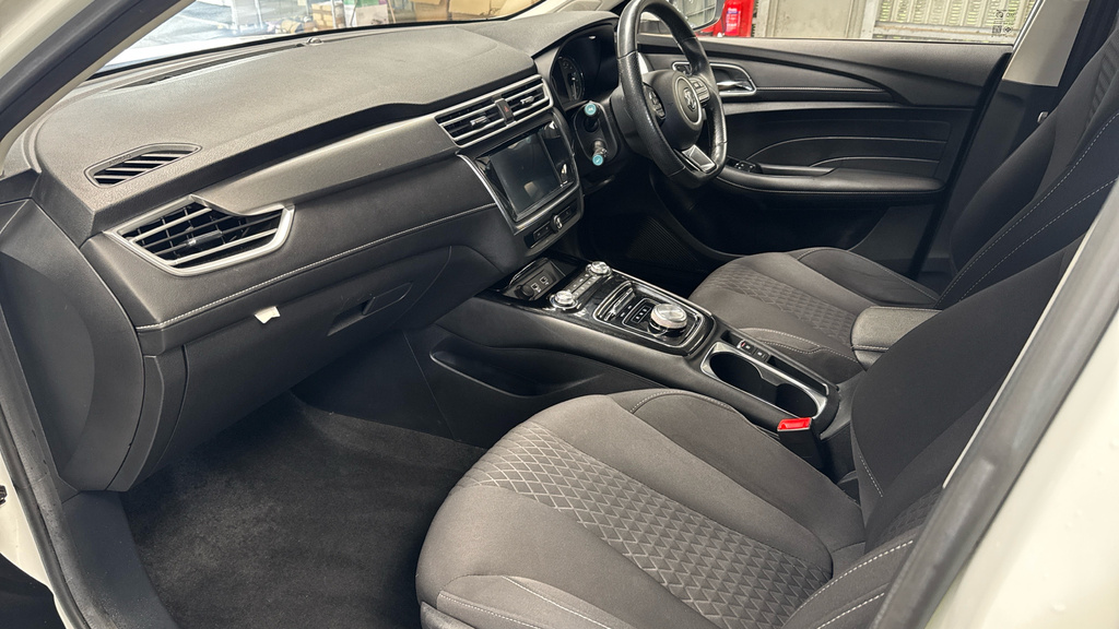 MG MG5 Exclusive Ev Au Black #10