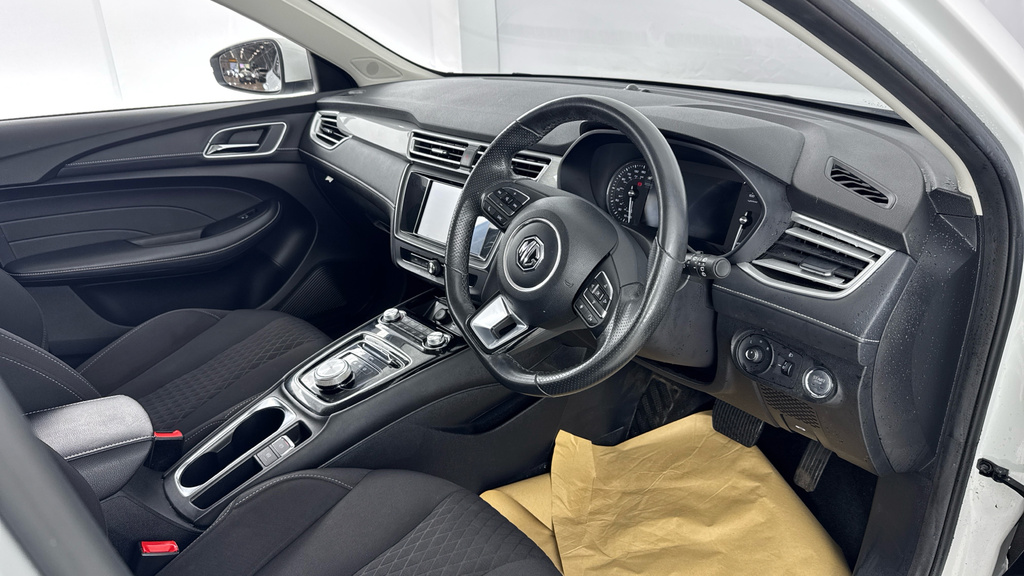 MG MG5 Exclusive Ev Au Black #9