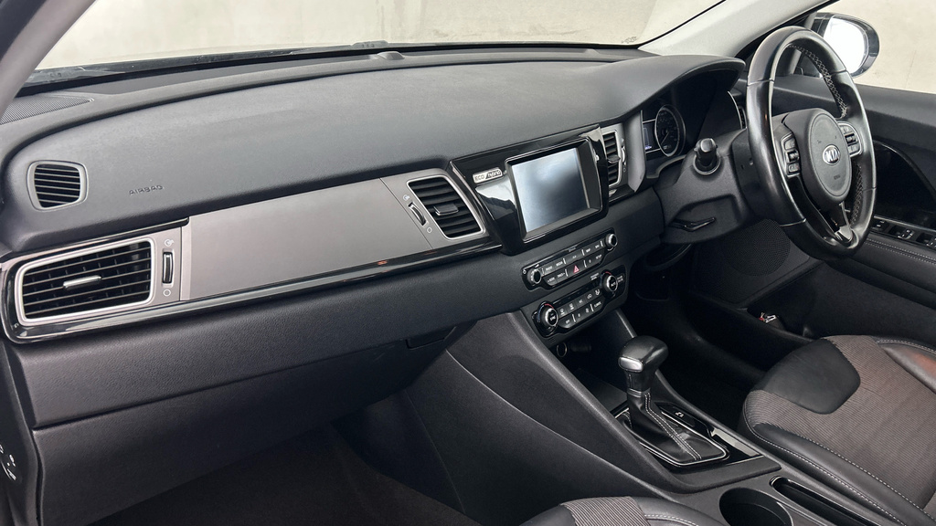 Kia Niro Niro 2 S-a White #12