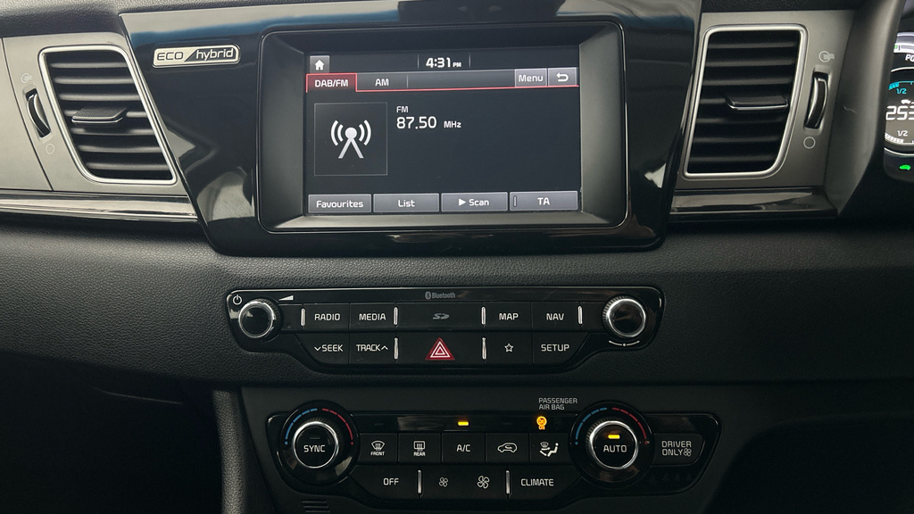 Kia Niro Niro 2 S-a White #15