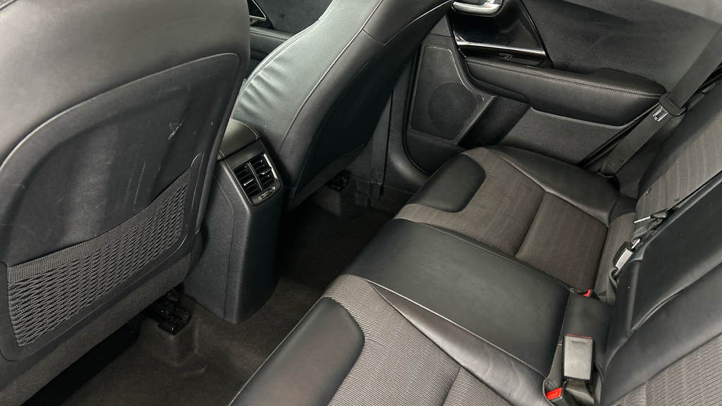 Kia Niro Niro 2 S-a White #20