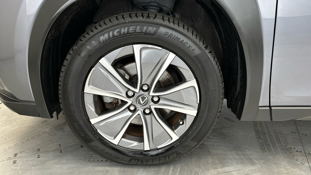 Lexus UX 250H Black #25