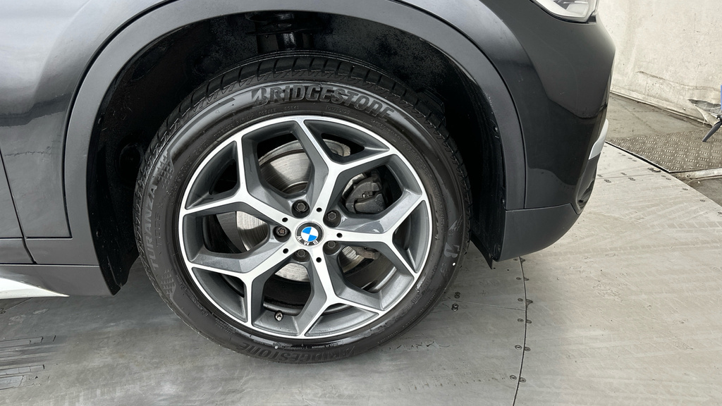 BMW X1 Xline Grey #25