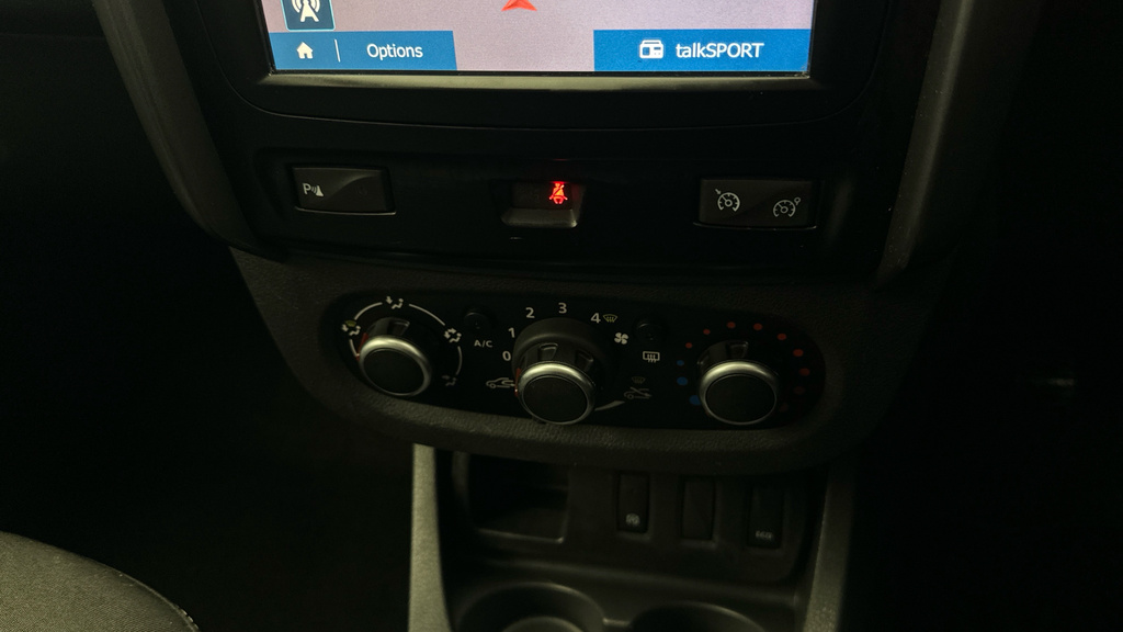Dacia Duster 1.5 Blue Dci Comfort White #14