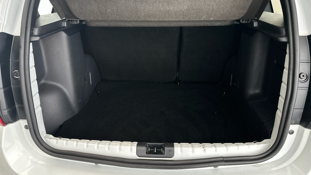 Dacia Duster 1.5 Blue Dci Comfort White #19