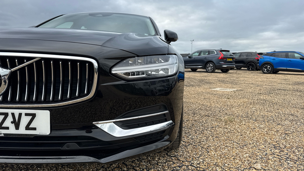 Volvo S90 D4 R-design Pro Grey #22