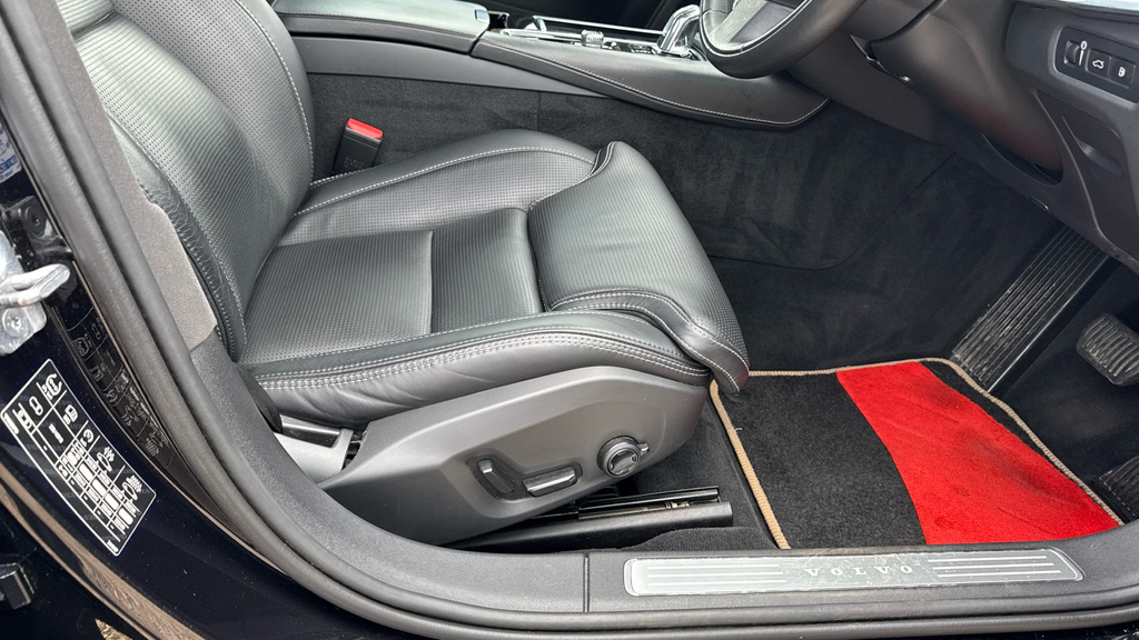 Volvo S90 D4 R-design Pro Grey #39