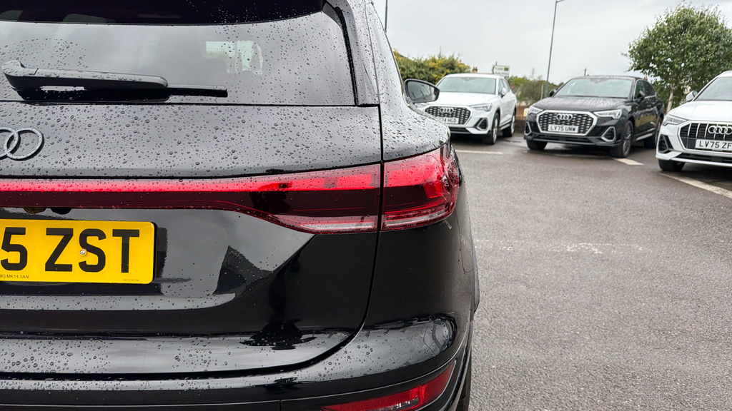 Audi Q6 E-Tron Sport Blue #37
