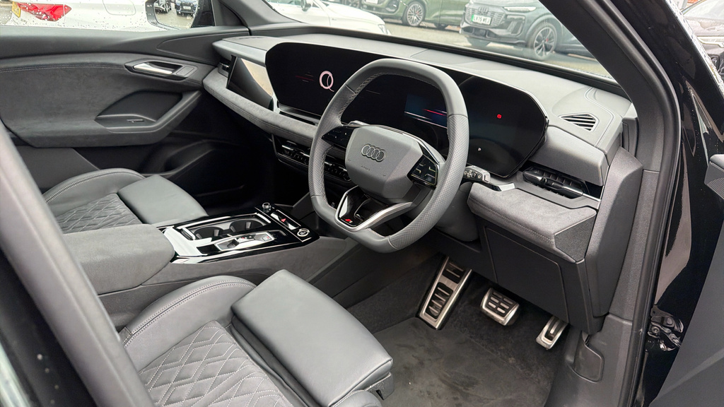 Audi Q6 E-Tron Sport Blue #9
