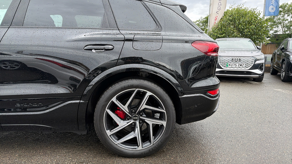 Audi Q6 E-Tron Sport Blue #19