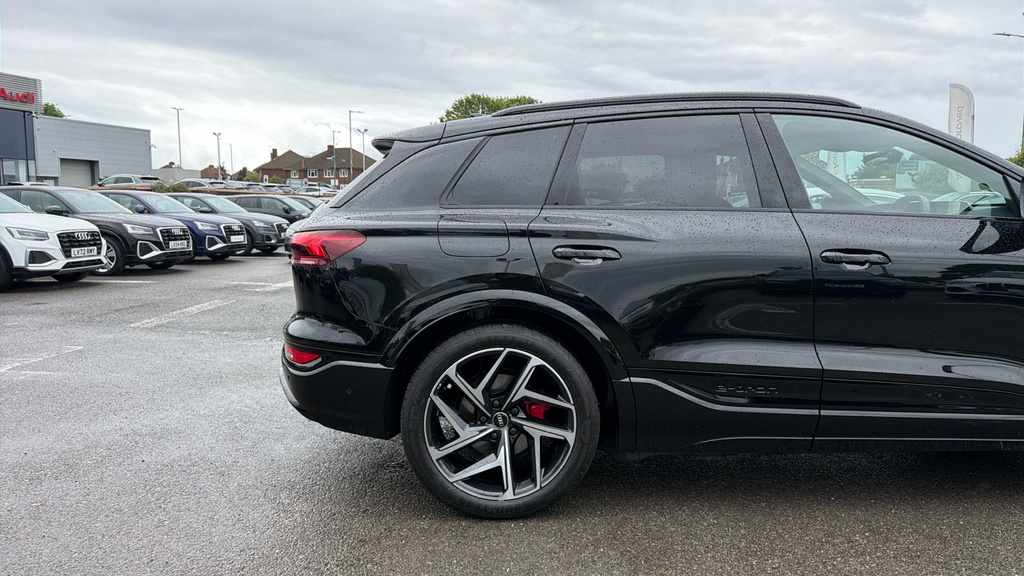 Audi Q6 E-Tron Sport Blue #20