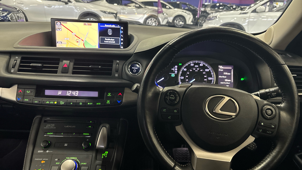 Lexus CT 200H 1.8 Premier #12