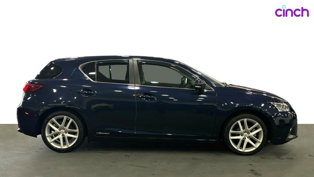 Lexus CT 200H 1.8 Premier #2