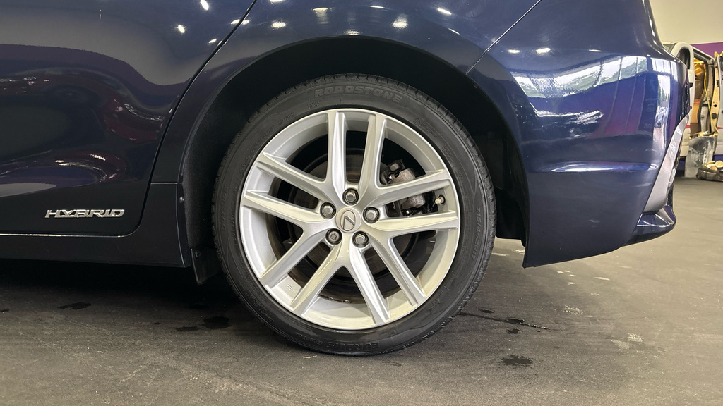 Lexus CT 200H 1.8 Premier #17