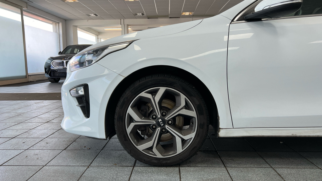 Kia Ceed Ceed 3 Isg White #23