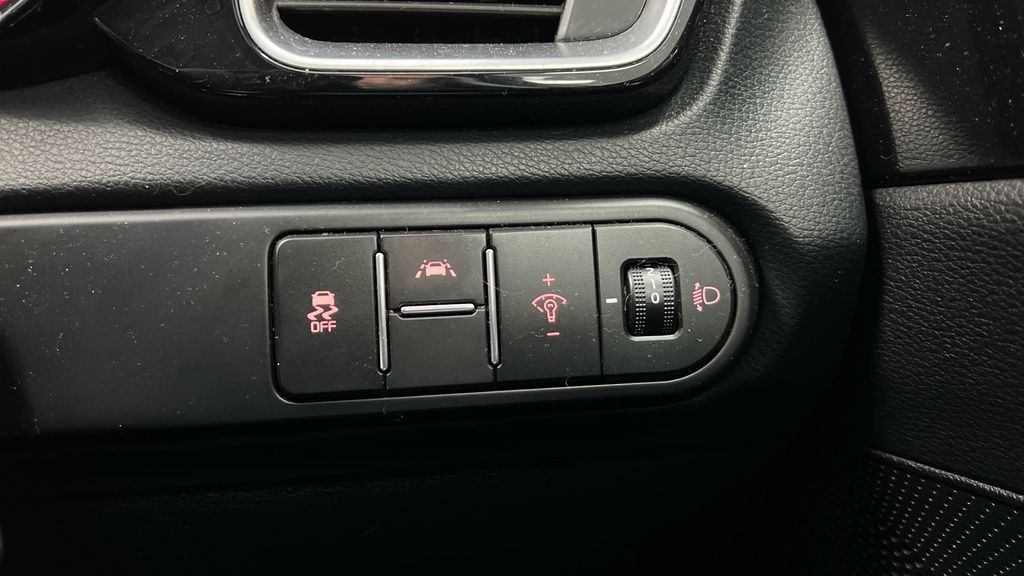 Kia Ceed Ceed 3 Isg White #30