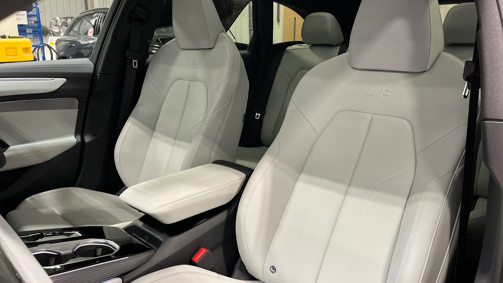 Audi A6 Avant Avant Launch Edition E-tron Performance 27000 Kw Black #22