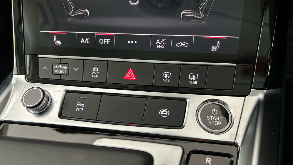 Audi Q8 e tron 50 Tdi Quattro Black Edition Tiptronic Black #26