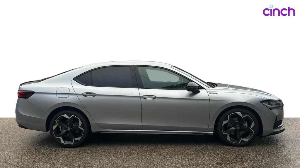 Skoda Superb Se Technology Black #2