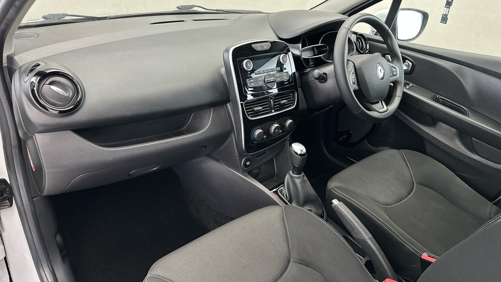 Renault Clio Play White #11